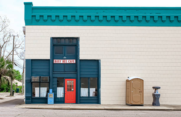 Affordable portable toilet rental in North Weeki Wachee, FL